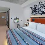 Moxy Miami Wynwood